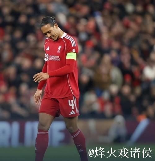 阿森纳力压拜仁登顶榜首，姆巴佩独造四球